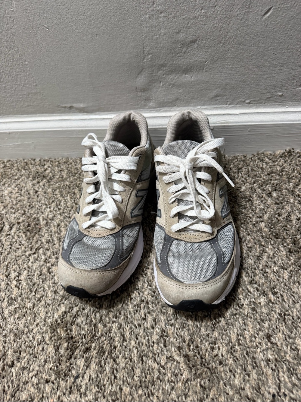 New Balance Men’s Gray and Tan Athletic Sneakers